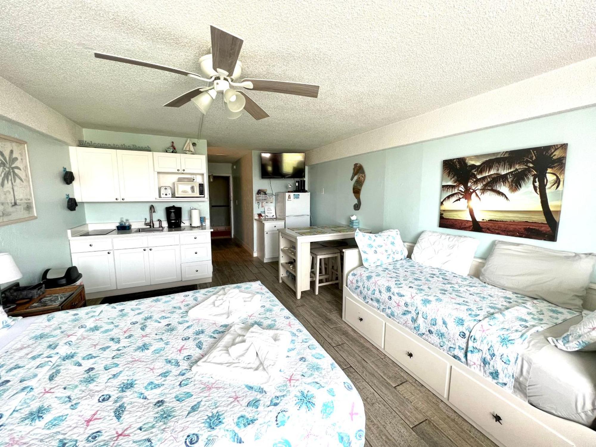 I Need A Vacay Now! Remodeled Studio Дейтона-Бич Экстерьер фото